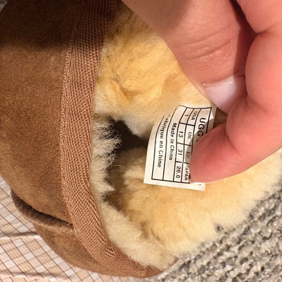 UGG Tan Suede Boots with Shearling Lining - Picture 6 of 6